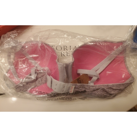 NWT VS Pink Wear Everywhere Bra - Picture 3 of 7